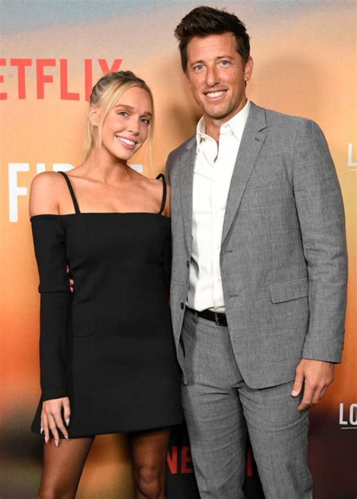 Who is Alex Coopers ex boyfriend Slim Shady?